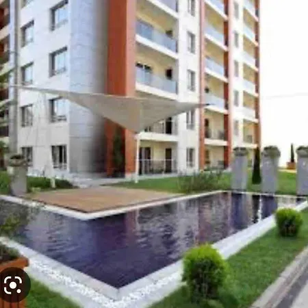 Ocean Studio Incity Apartment Bucharest